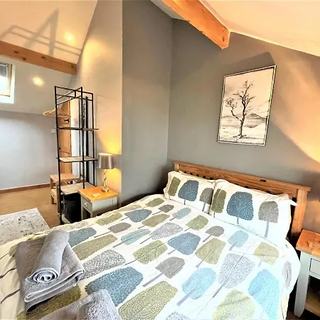Inglefall & Jasmine Holiday home